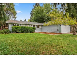 3377 W 16TH Ave, Eugene, OR 97402