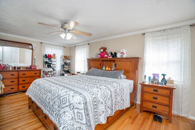 3 Winnegance Ave, Peabody, MA 01960