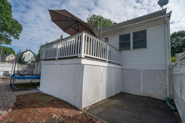 3 Winnegance Ave, Peabody, MA 01960