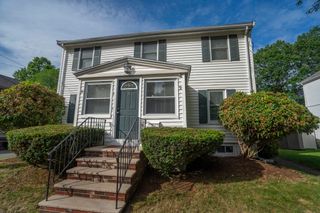 3 Winnegance Ave, Peabody, MA 01960