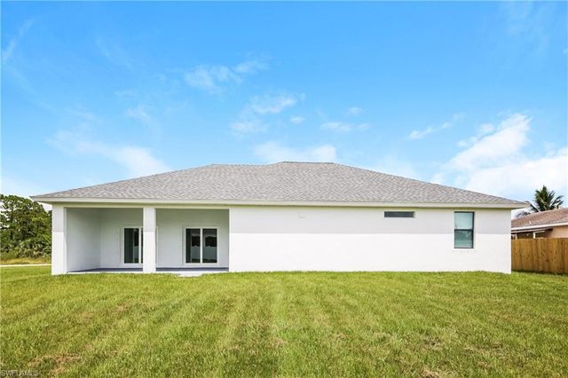 1125 Capp AVE, Lehigh Acres, FL 33971