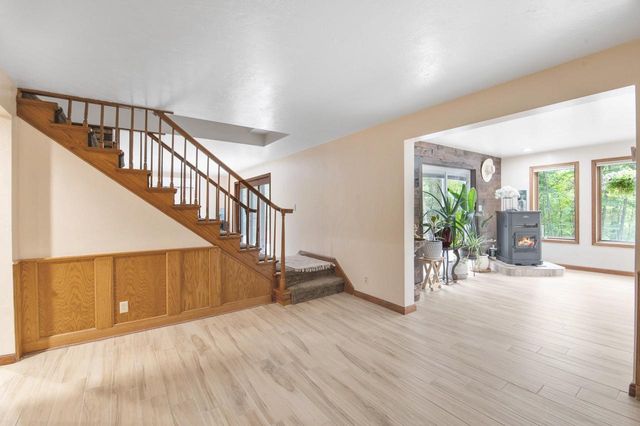 2691 MAYLINE DRIVE, Green Bay, WI 54311