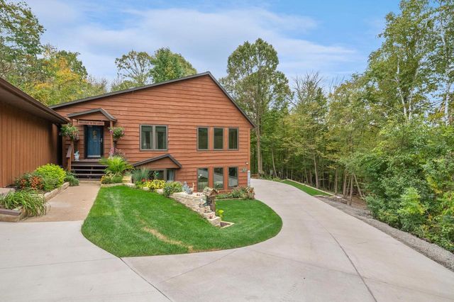 2691 MAYLINE DRIVE, Green Bay, WI 54311