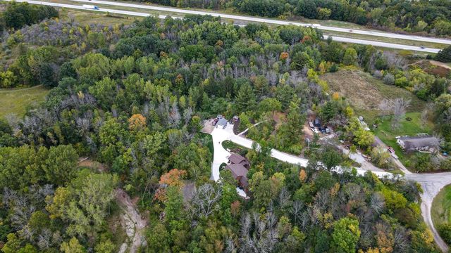 2691 MAYLINE DRIVE, Green Bay, WI 54311