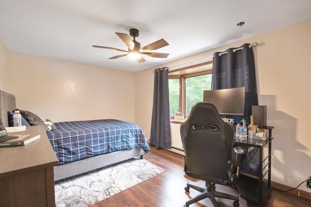 2691 MAYLINE DRIVE, Green Bay, WI 54311