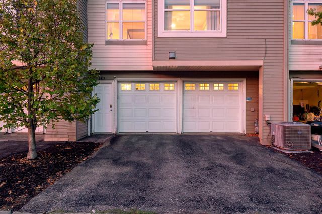7413 Zane Avenue N, Brooklyn Park, MN 55443
