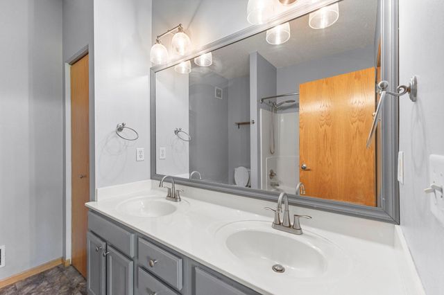 7413 Zane Avenue N, Brooklyn Park, MN 55443