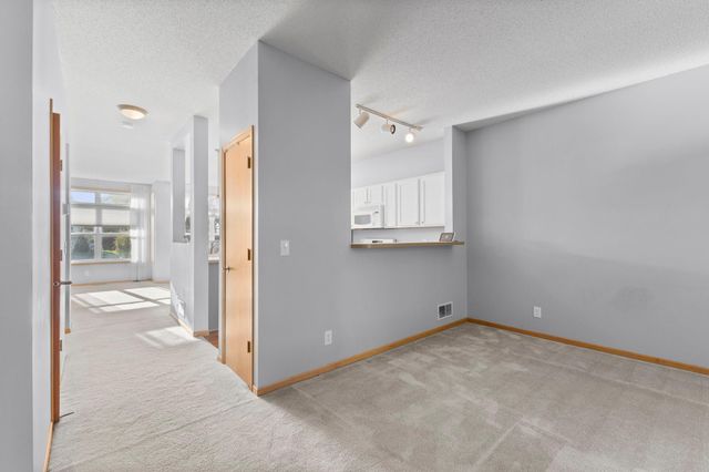 7413 Zane Avenue N, Brooklyn Park, MN 55443