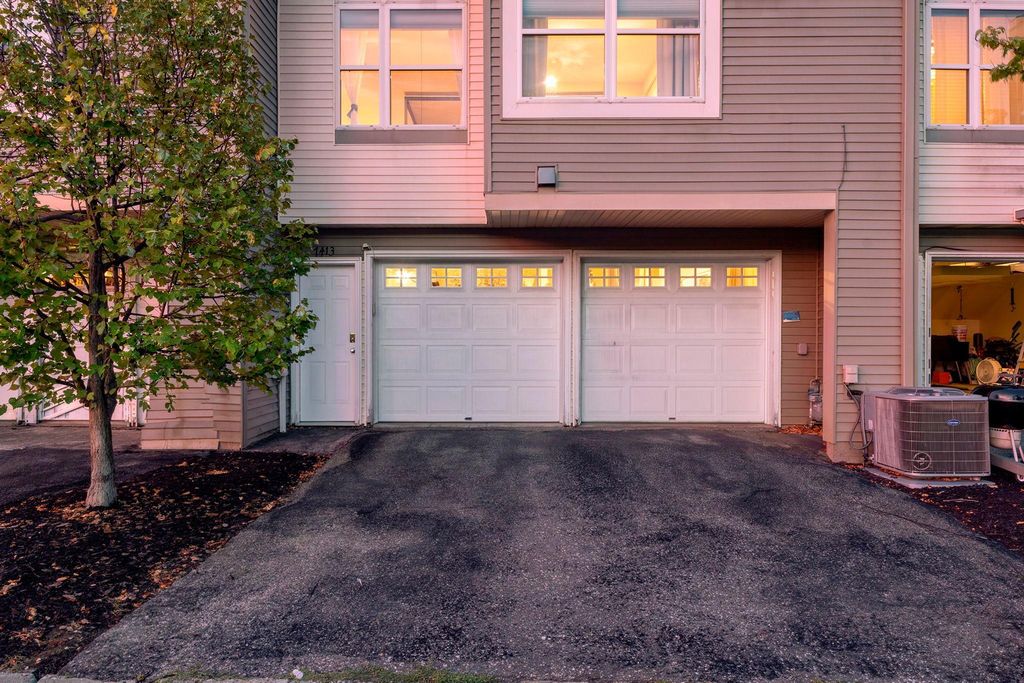 7413 Zane Avenue N, Brooklyn Park, MN 55443 — photo 2