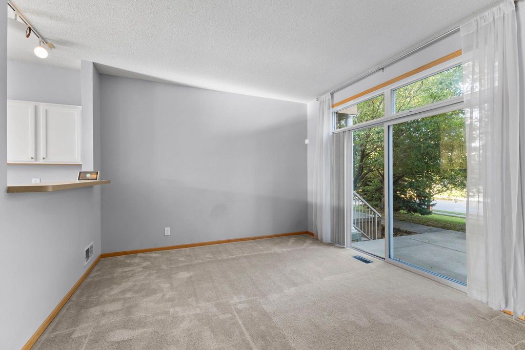7413 Zane Avenue N, Brooklyn Park, MN 55443 — photo 4