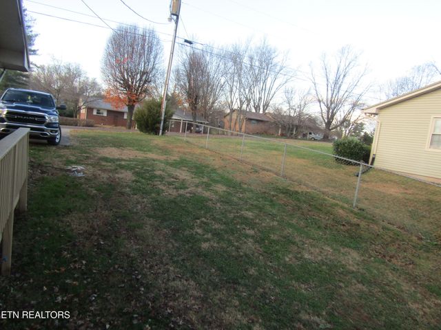 2718 Mayfield Drive, Talbott, TN 37877