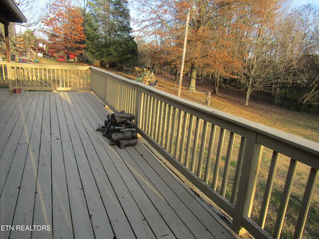 2718 Mayfield Drive, Talbott, TN 37877