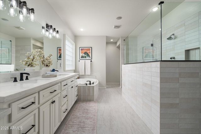 3449 E LIONS Street, Phoenix, AZ 85018