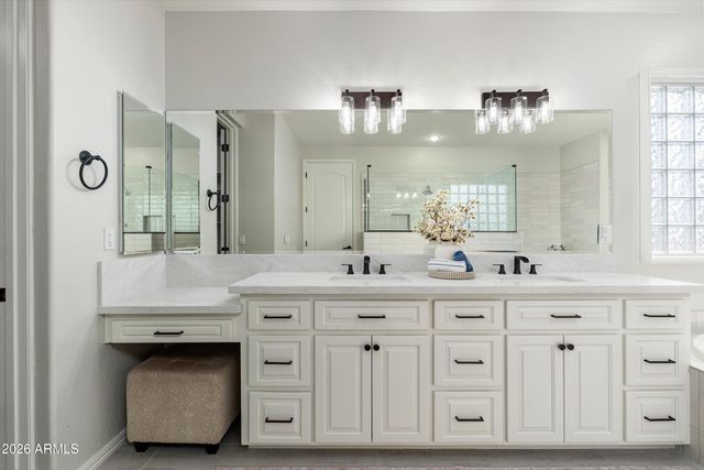 3449 E LIONS Street, Phoenix, AZ 85018