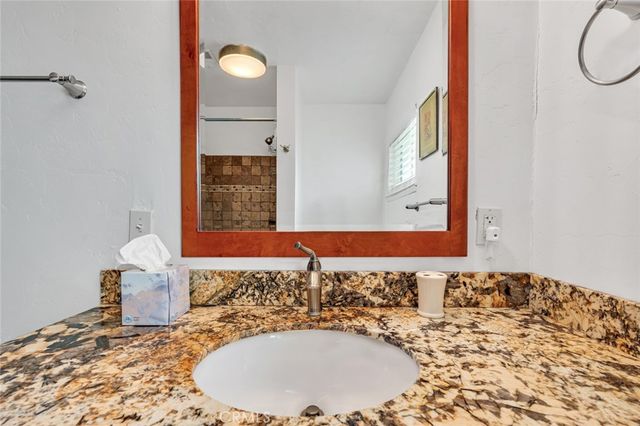 598 E 19th, Merced, CA 95340