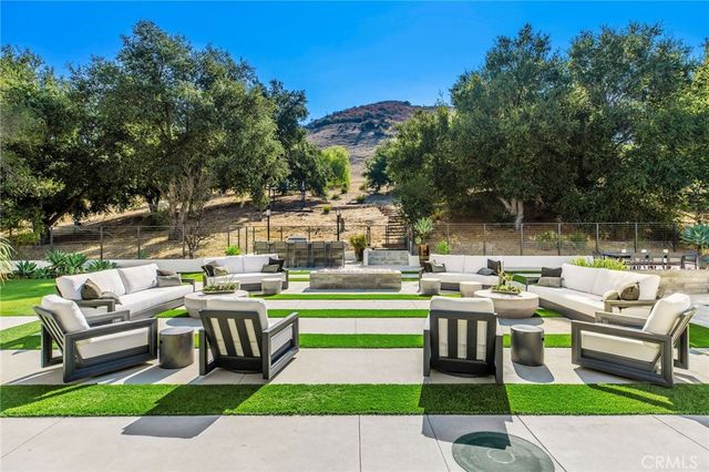 207 SADDLEBOW Road, Bell Canyon, CA 91307