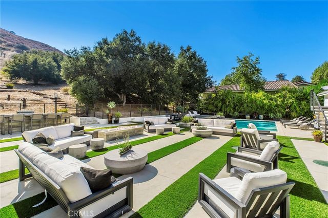 207 SADDLEBOW Road, Bell Canyon, CA 91307