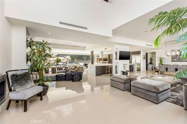 207 SADDLEBOW Road, Bell Canyon, CA 91307