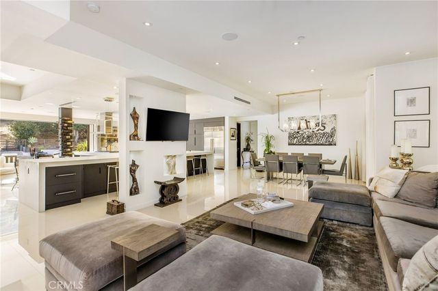 207 SADDLEBOW Road, Bell Canyon, CA 91307