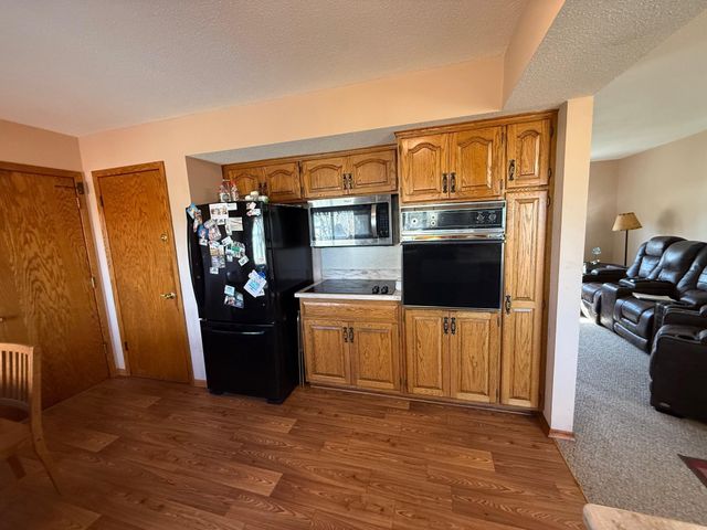 4654 Boone Avenue N, New Hope, MN 55428