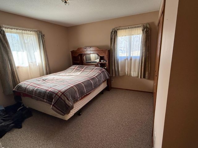 4654 Boone Avenue N, New Hope, MN 55428