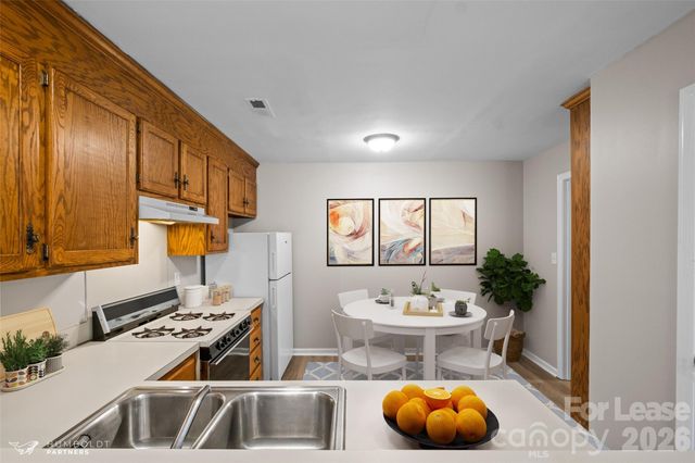 200 Stroupe Road J, Gaston, NC 28056