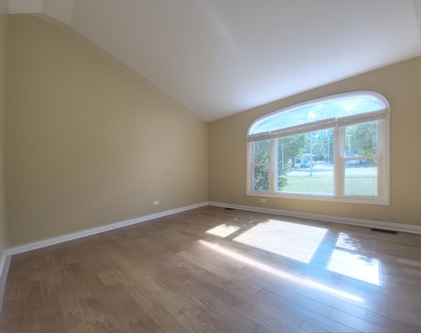 913 Dartmouth Avenue, Matteson, IL 60443