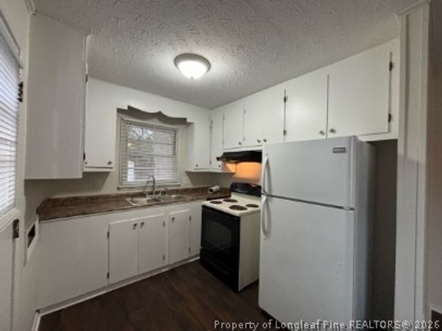 2512 Nobie Street, Fayetteville, NC 28306