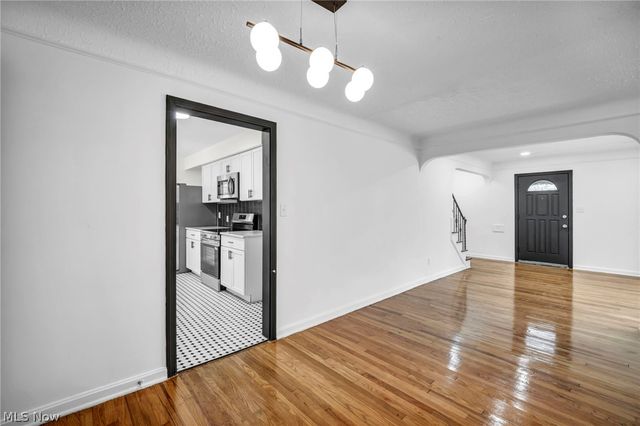 421 E 255th, Euclid, OH 44132
