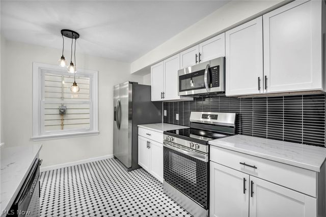 421 E 255th, Euclid, OH 44132