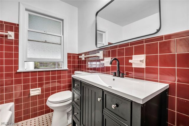 421 E 255th, Euclid, OH 44132