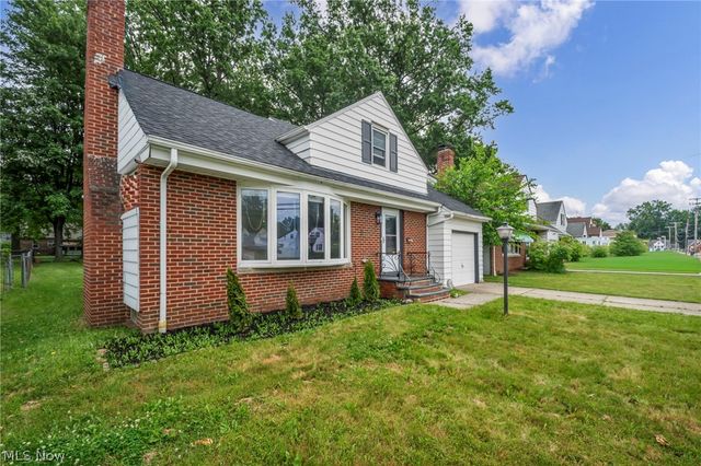 421 E 255th, Euclid, OH 44132