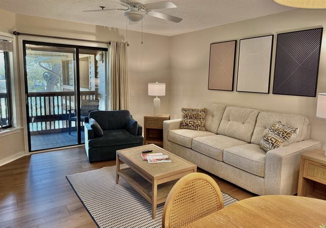 410 Melrose Pl Apt 206, Myrtle Beach, SC 29572