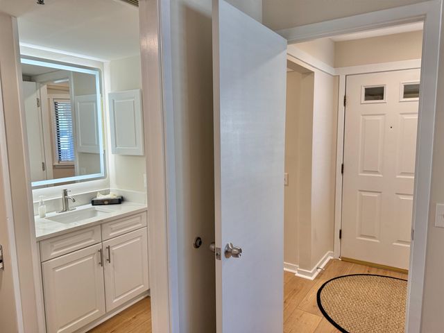 410 Melrose Pl Apt 206, Myrtle Beach, SC 29572