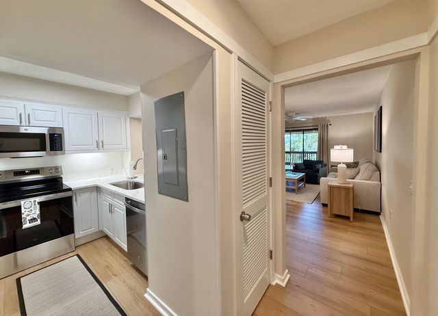 410 Melrose Pl Apt 206, Myrtle Beach, SC 29572