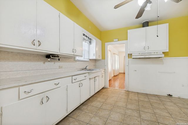 230 W High, San Antonio, TX 78210