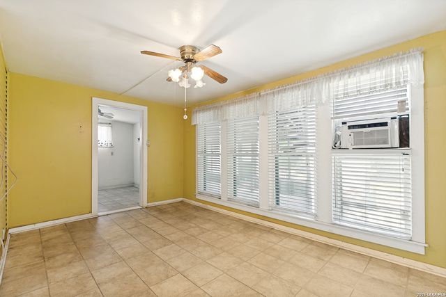 230 W High, San Antonio, TX 78210