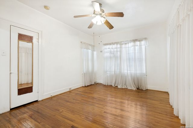 230 W High, San Antonio, TX 78210