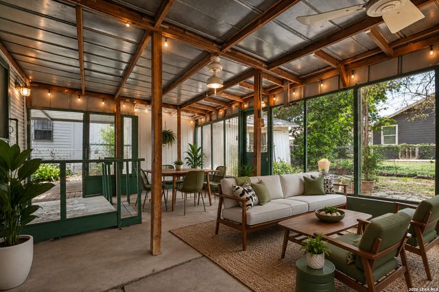 230 W High, San Antonio, TX 78210