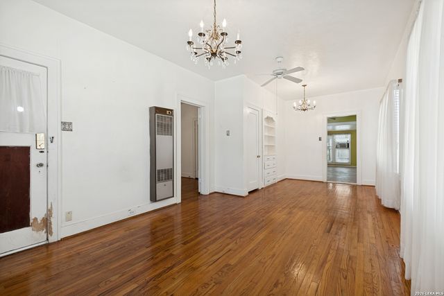230 W High, San Antonio, TX 78210