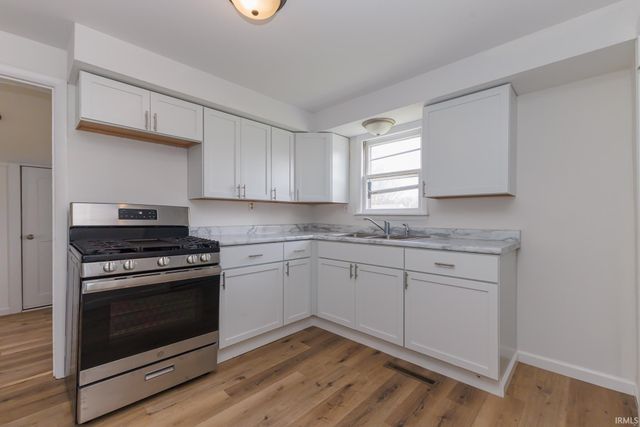 514 W 11th Street, Jonesboro, IN 46938