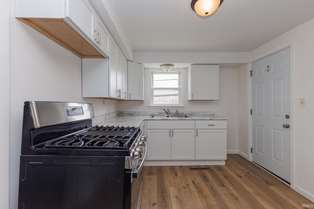 514 W 11th Street, Jonesboro, IN 46938