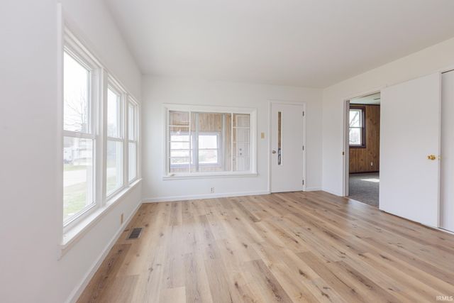 514 W 11th Street, Jonesboro, IN 46938