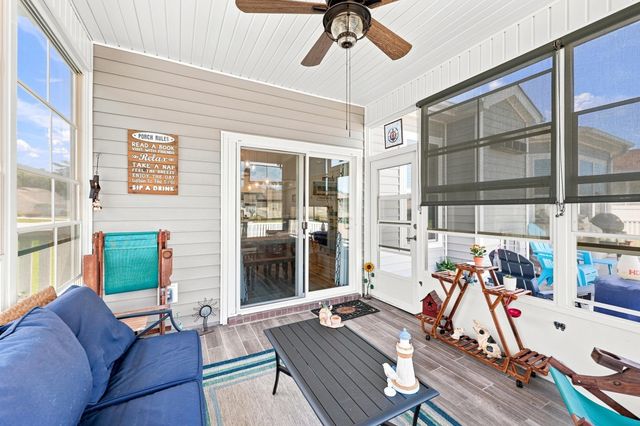 2349 Myerlee Dr., Myrtle Beach, SC 29588
