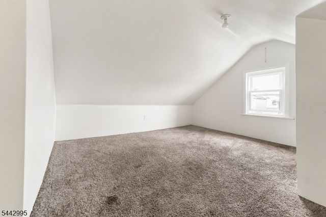 334 Pine St, Elizabeth City, NJ 07206