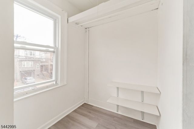 334 Pine St, Elizabeth City, NJ 07206
