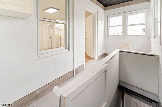 334 Pine St, Elizabeth City, NJ 07206