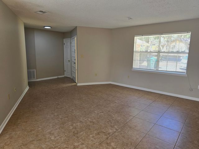 309 Somerset Drive, Fort Walton Beach, FL 32547