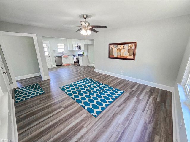 120 Oak ST, Suffolk, VA 23434