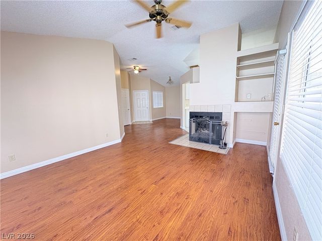 2737 CATHEDRAL Lane, Las Vegas, NV 89108